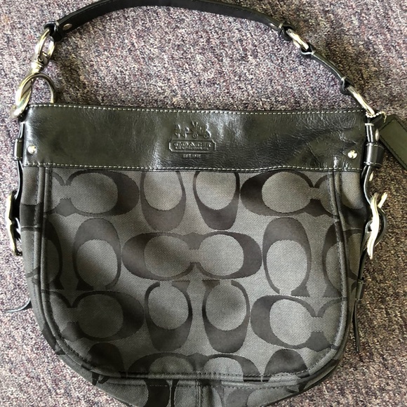 The Pennington Pocketbook – FOUNT Pocketbook